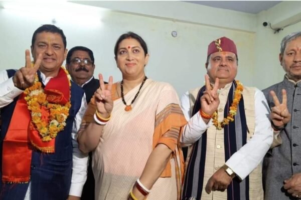 गढ़वाल लोकसभा प्रत्याशी अनिल बलूनी ने कहा दीदी स्मृति ईरानी ने जहां अमेठी को कांग्रेस विहिन किया है वहीं गढ़वाल लोक सभा की सभी विधानसभा भी कांग्रेस विहीन हो गयी है…